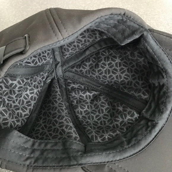 COPY - Leather cap - Picture 2 of 4